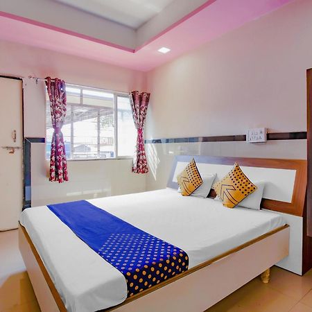 Spot On Indirasagar Executive Hotel Kolhapur Buitenkant foto