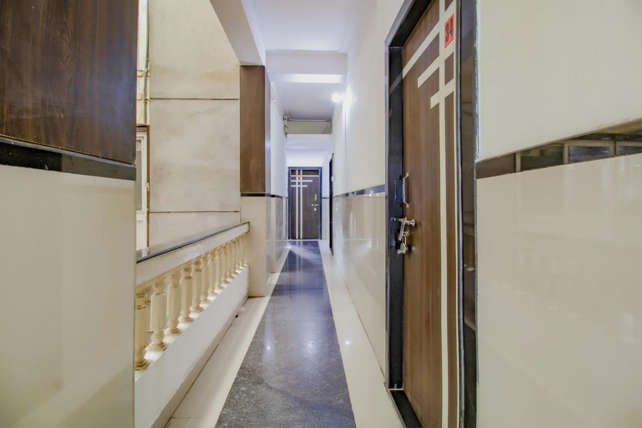 Spot On Indirasagar Executive Hotel Kolhapur Buitenkant foto